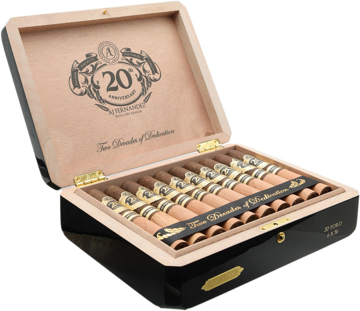 AJ Fernandez 20 Anniversary Toro