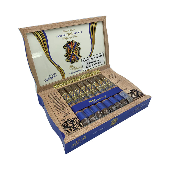 Arturo Fuente God&