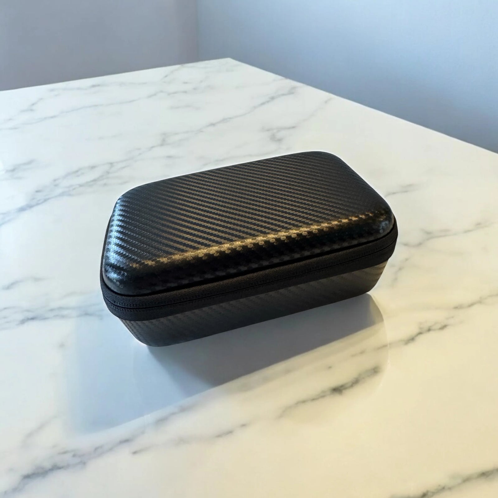 Mantis Carbon Carry Cigar Case
