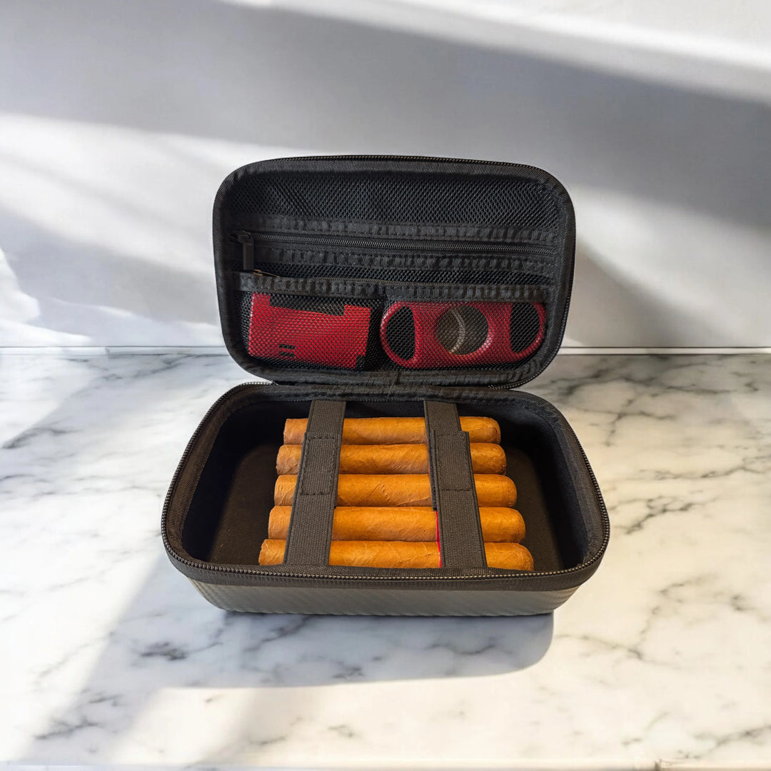 Mantis Carbon Carry Cigar Case