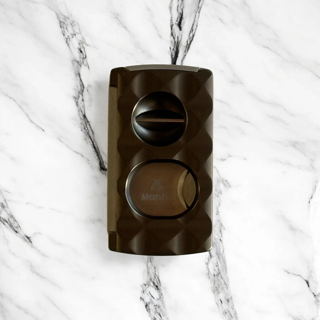 Mantis Universal Cigar Cutter Facetted Grey