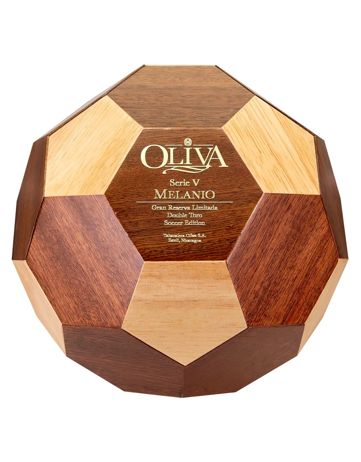 Oliva Serie V Melanio World Cup 2026 humidor
Football shaped cigar humidor
Oliva limited edition humidor
Oliva Melanio collector humidor
Premium World Cup cigar humidor