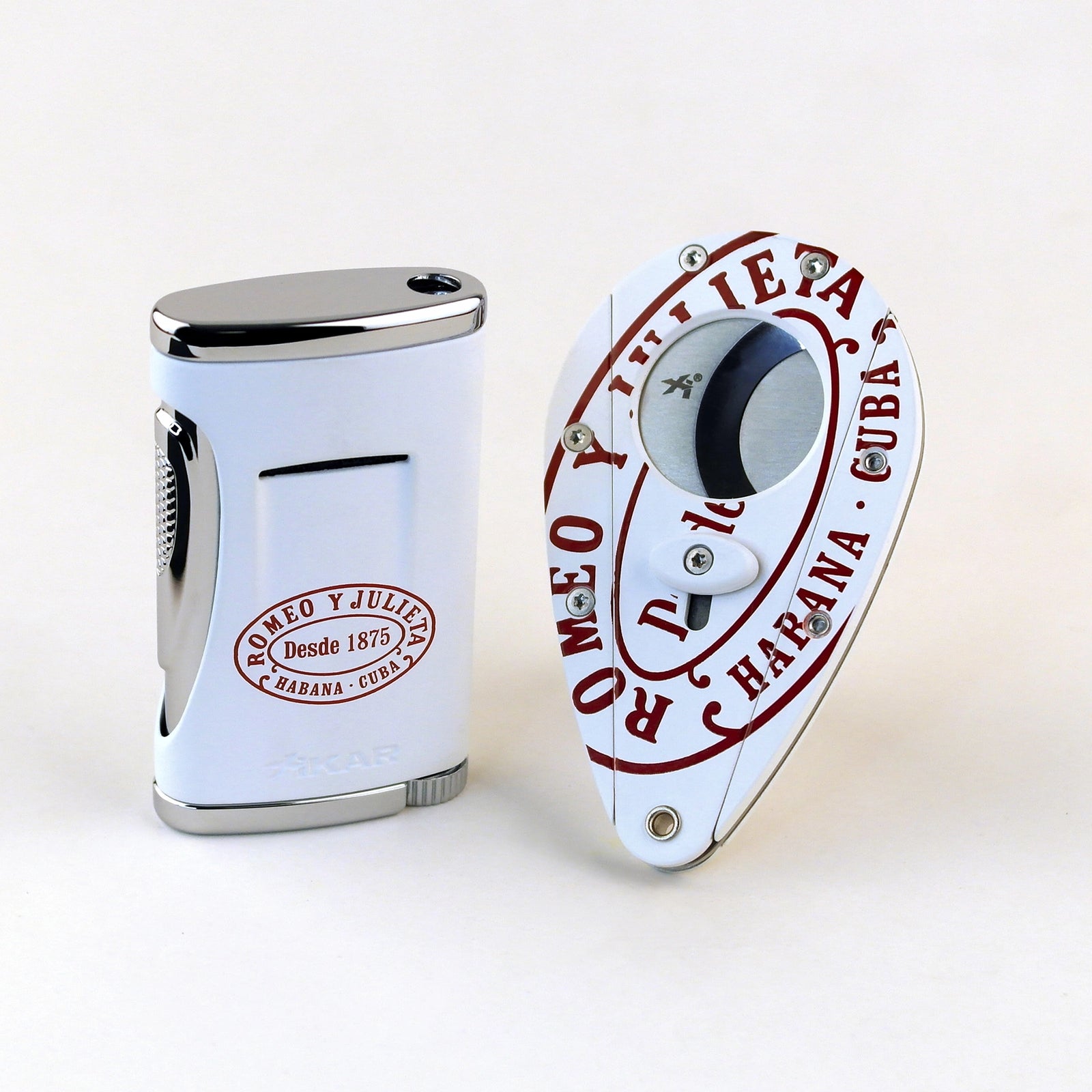 Romeo y Julieta Xikar Cigar Cutter and Lighter Set