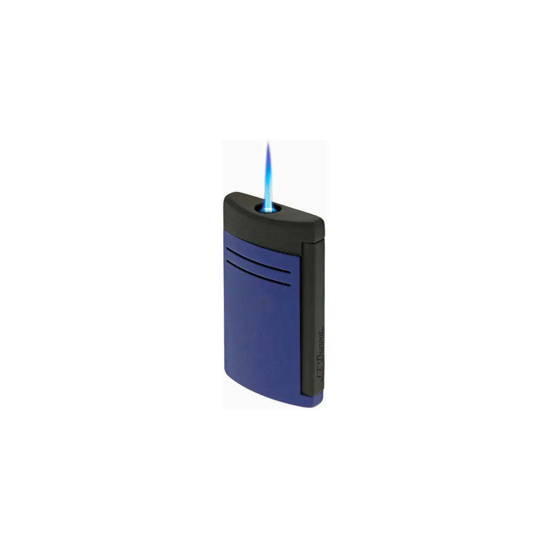 S.T Dupont Maxijet Matt Black And Ocean Blue Cigar Lighter flame on