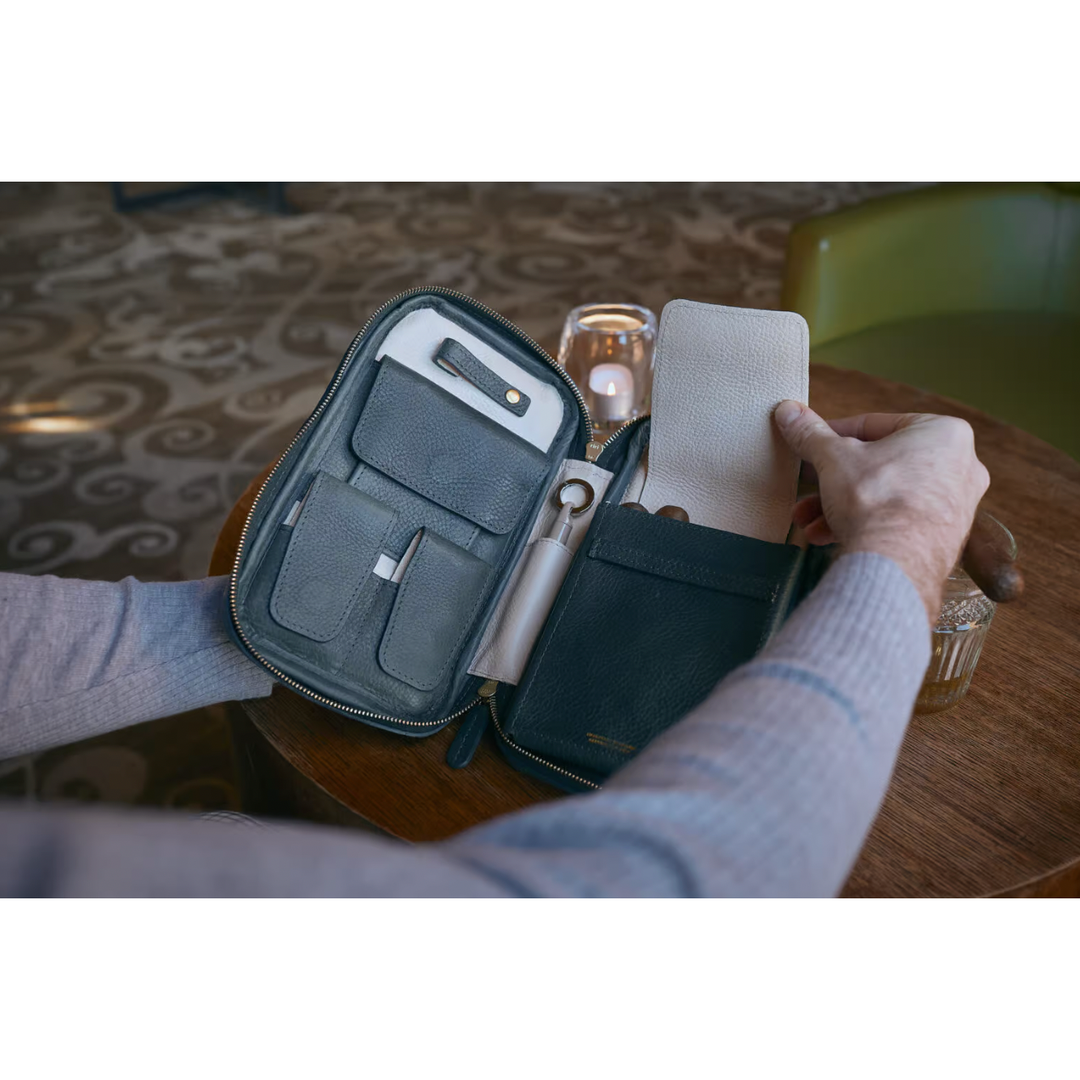 The Cigar Holder Cigar Leather Travel Case Green