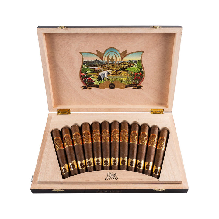 Oliva Serie V 135th Anniversary Limited Edition box of 12