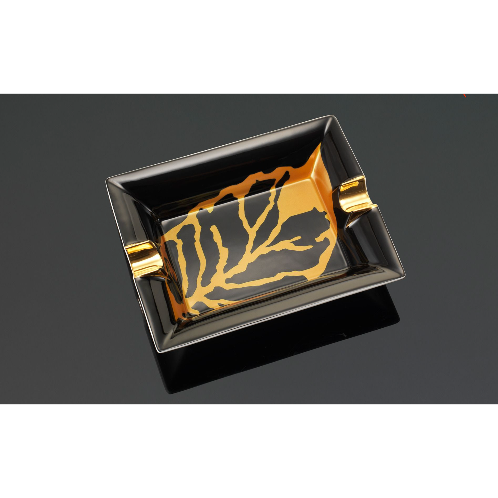 PCC Siglo Cigar Ashtray Leaf Gold