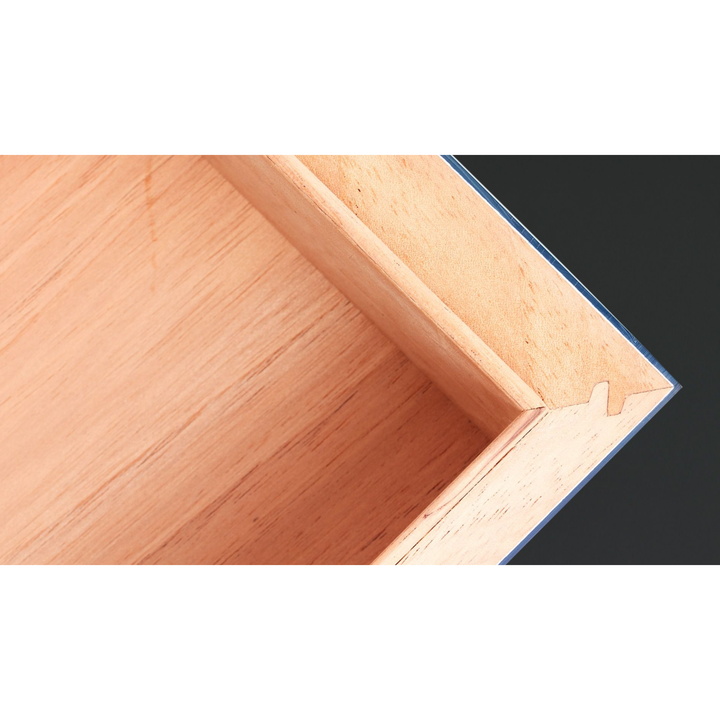 PCC Siglo Koi Fish Cigar humidor (75 Sticks)