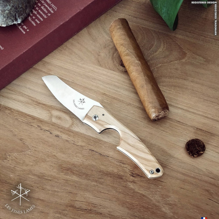 Les Fines Lames Le Petit - Olive Wood, cigar accesories, cigar cutter, cigar knife