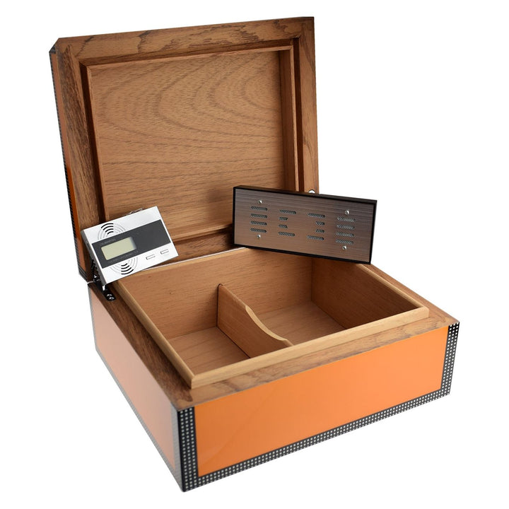 Cigar humidors, budget humidor, 40 cigars, cigar accessories.